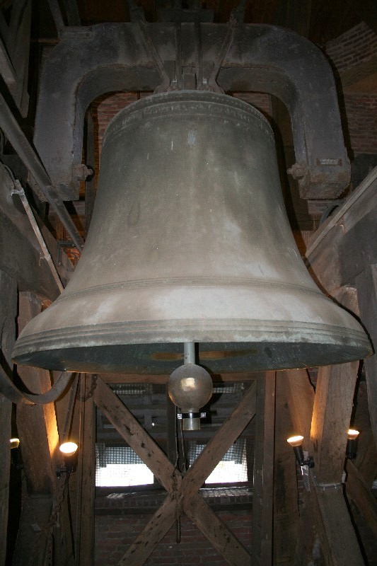 the oldest bell of Amsterdam